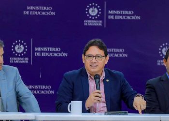 Chilenos abordan temas sobre la calidad educativa