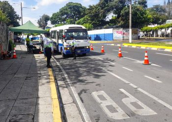 El VMT y la PNC han impuesto 12,830 esquelas al transporte colectivo de pasajeros