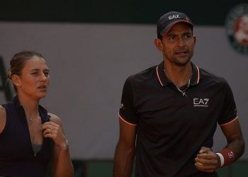 Arévalo y Kostyuk avanzan a cuartos de final en Wimbledon