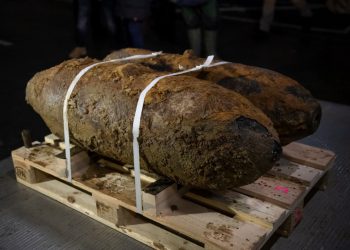 Evacúan a 13,000 personas por bomba de la Segunda Guerra Mundial en Düsseldorf, Alemania