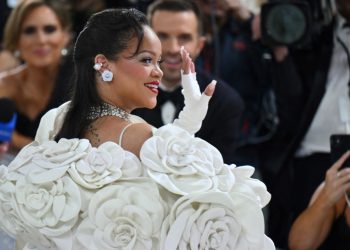 Rihanna dio a luz a su segundo hijo, según la prensa de EE. UU.