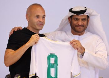Andrés Iniesta ficha por el Emirates FC