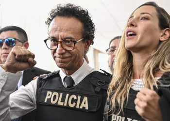 Partido de político asesinado en Ecuador cambia su candidato a la presidencia