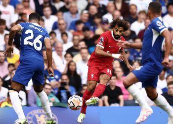 Electrizante empate entre Chelsea y Liverpool en su debut de la Premier League