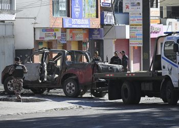 Explotan dos coches bombas en Quito, Ecuador