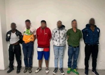 Justicia ecuatoriana ordena prisión preventiva para seis sospechosos del asesinato del candidato presidencial Villavicencio