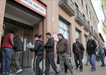 Italia registra desempleo de 7,4% en junio