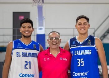 Jóvenes salvadoreños, talentos del baloncesto, estudiarán y jugarán en México