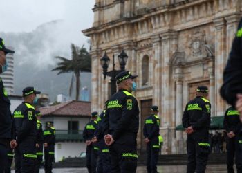 Policía colombiana sufre posible atentado con granada