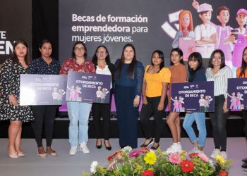 Más de 20,000 jóvenes beneficiados por Injuve con becas y empleos