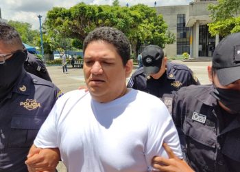 Tuitero es enviado a juicio por insultar en redes sociales a diputadas
