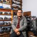 El coleccionista salvadoreño de 1,000 cámaras fotográficas