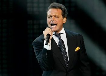 Luis Miguel regresa con su gira 2023 en Argentina, así fue su setlist completo