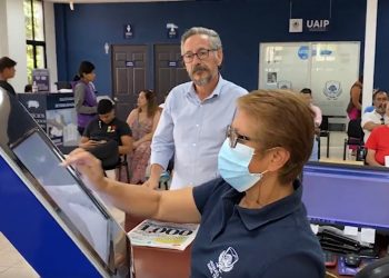 Abren ventanilla especial para registrar negocios en Santa Tecla