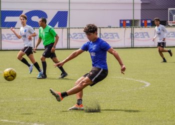 Futbolista de FESA ganó beca académica para estudiar en Estados Unidos