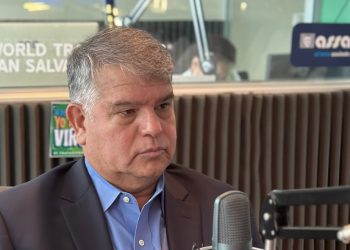 Pugna por génesis de candidatura de Luis Parada