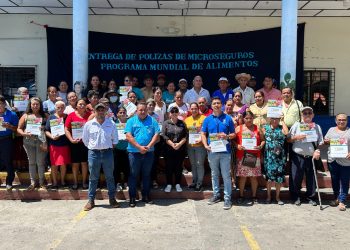 Agricultores de La Paz son favorecidos con seguros ante pérdidas en cultivos