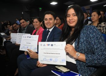 Gobierno de El Salvador clausuró diplomado en educación financiera
