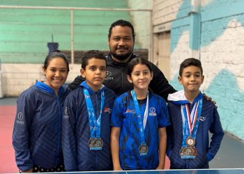 Melvin Muñoz destacó en C.A. Infantil de Tenis de Mesa