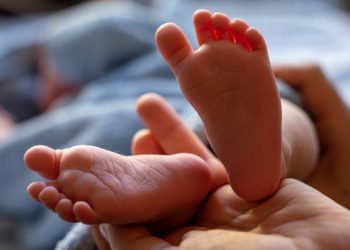 Hallada culpable la enfermera británica acusada de matar a 7 bebés