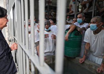 Comisionado presidencial de DD. HH. asegura no hay vulneración de derechos en Cecot