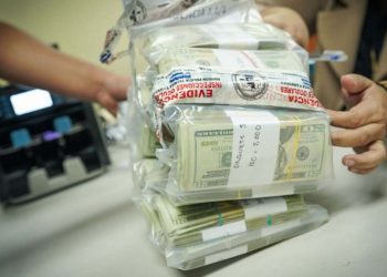Fiscalía pide que $18,000 decomisados a supuestos colaboradores de Pandilla 18 pasen al Estado