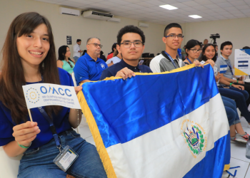 El Salvador gana premios en la XV Olimpiada Matemática