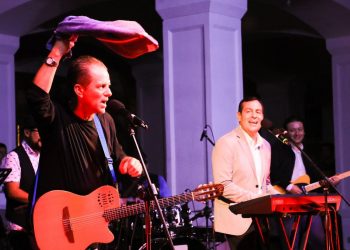 Rucks Parker, música y nostalgia en una inolvidable noche en El Salvador