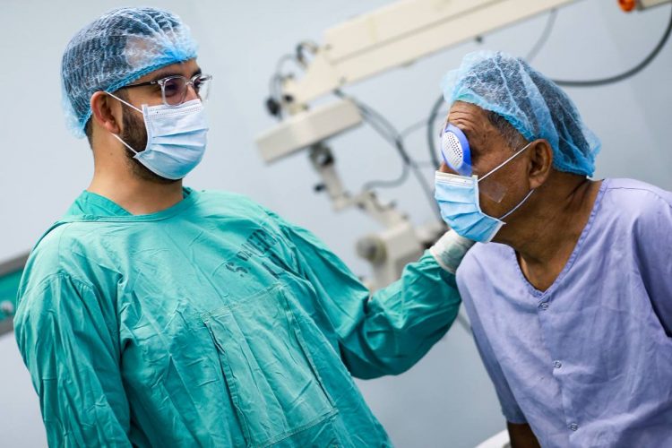 Todos los procedimientos son gratuitos. Los pacientes regresan el mismo día a sus hogares. Foto: Minsal.