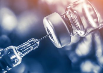 EE. UU. autoriza vacunar a embarazadas contra bronquiolitis para proteger bebés