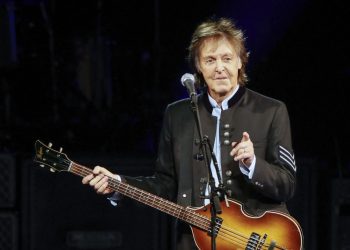 Lanzada la búsqueda de un bajo de Paul McCartney perdido hace 50 años