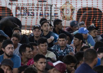 México endurece medidas para evitar paso de migrantes en trenes de carga