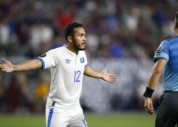 Rubén de la Barrera convoca a Larín, Cerén, Mayén y Monterroza a la selección nacional