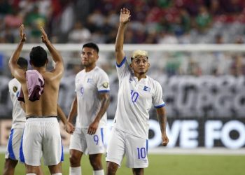 Amando Moreno: «Hace dos años tuve la 10 en la selección, pero no hay problema con el número que me den»