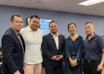 Empresario en Los Ángeles: «el sueño americano» está en El Salvador 