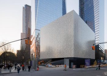 Nuevo centro de las artes abre en la Zona Cero de Manhattan