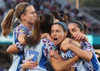 Triunfo con mensaje de las futbolistas españolas en Suecia: «Se acabó»