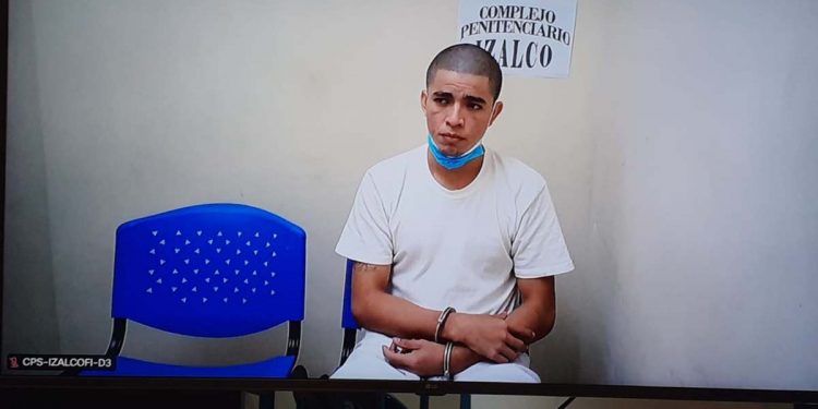 El pandillero Manuel de Jesús Vásquez Alonso, fue condenado por feminicidio. Un segundo terrorista prófugo recibió también 50 años de prisión.