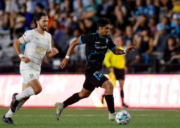 Jairo Henríquez anotó un golazo en triunfo del Colorado Springs