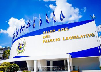 Reducción de diputados dará ahorro anual de hasta $5.1 millones