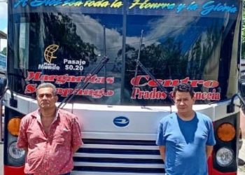 Detienen a conductores de bus por manejar en sentido contrario en Soyapango