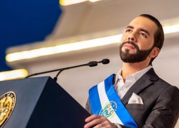 Presidente Nayib Bukele tiene un 79 % de aprobación en Chile, según UDD