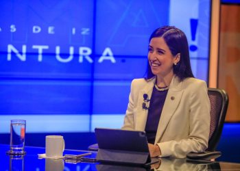 Vicecanciller Adriana Mira anuncia inauguración de embajada salvadoreña en Arabia Saudita