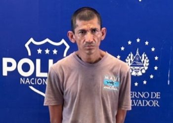 Arrestan a sujeto que hurtó motocicleta en San Salvador
