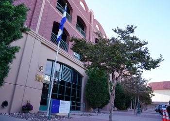 Diáspora en Texas recibe información para elecciones