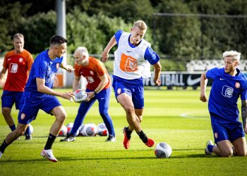 España y Países Bajos, con la «soga al cuello» en eliminatorias para Eurocopa