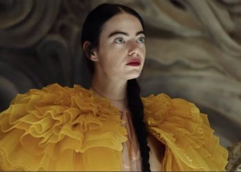 Emma Stone se disfraza de Frankenstein feminista y desinhibida en Venecia