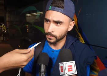 Roldán fue el más buscado por la prensa guatemalteca en La Aurora