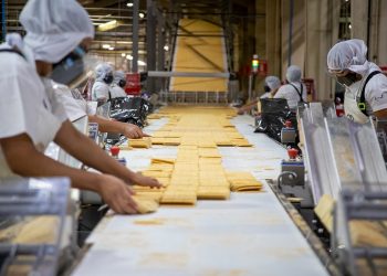 Salarios de los salvadoreños crecieron un 5.6 % este año