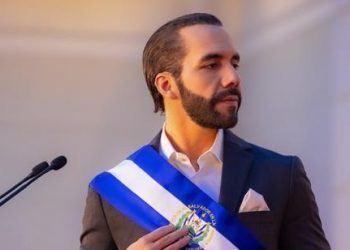 79 % de los chilenos tiene una buena imagen del presidente Nayib Bukele